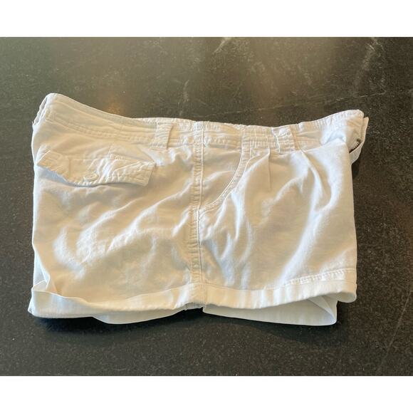 Papaya White shorts women MEDIUM  mid-rise - Picture 1 of 10
